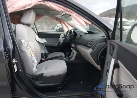 2017 Subaru Forester 2.5I Premium из США, поврежденный, VIN JF2SJADC9HH467786